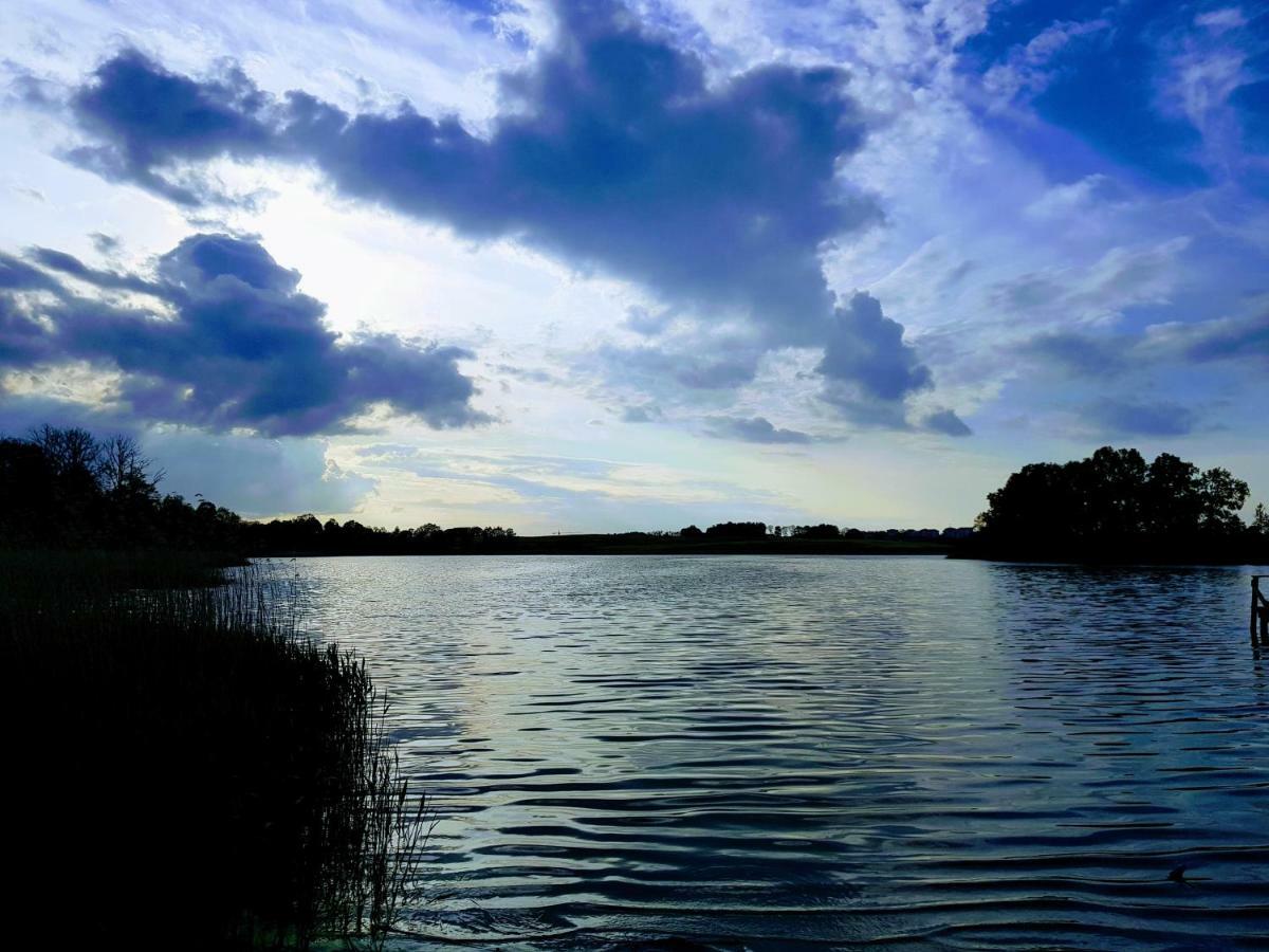 Jaskółka - pokoje i apartament przy plaży Olsztyn  Exterior foto